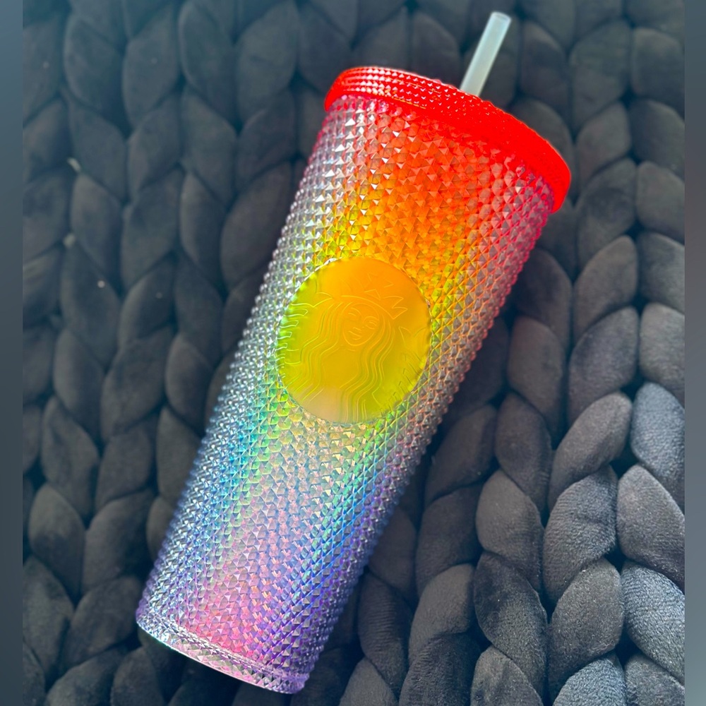 BNWT 🏳️‍🌈 Starbucks Rare Limited Edition Pride Studded Cold Cup Tumbler